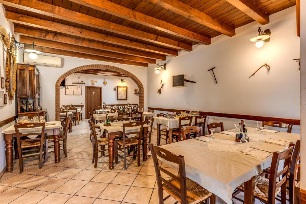Agriturismo Pozzo Fiorito Castiglione Delle Stiviere Eksteriør bilde